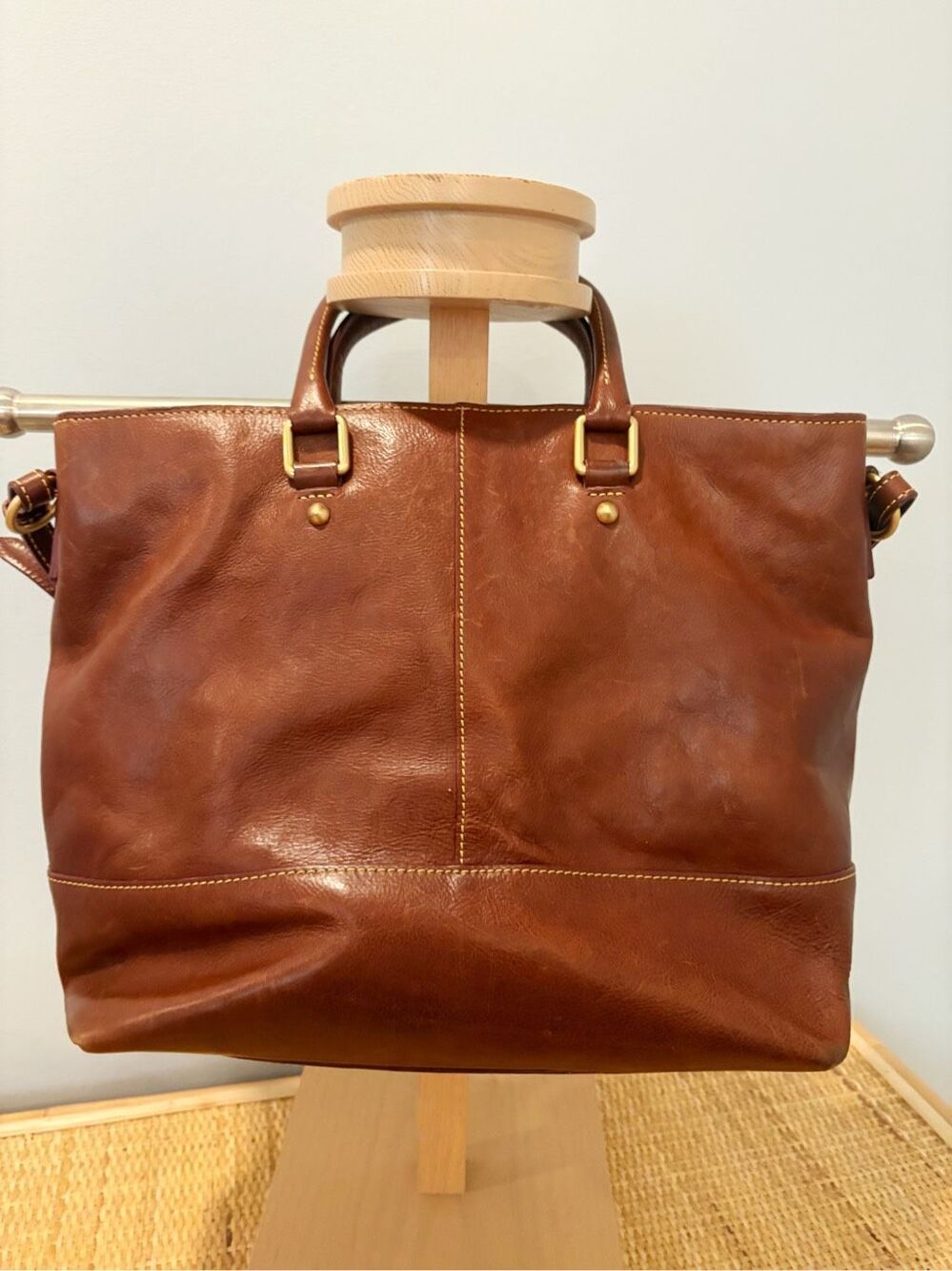 Dooney & Bourke Florentine Chelsea Handbag Italian Leather Brown - Picture 6 of 12